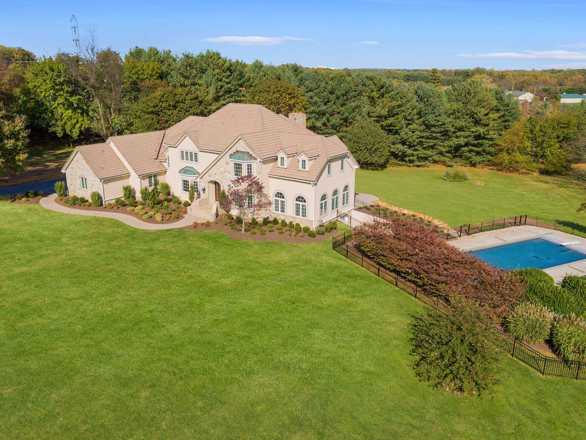 various drones for realestate photography